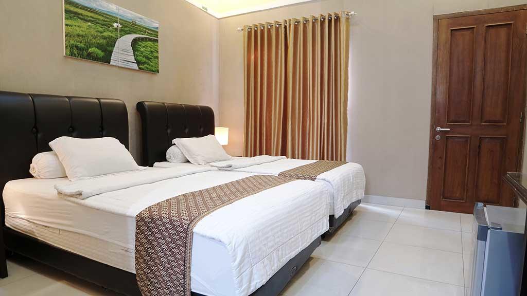 Omah Semar Homestay Yogyakarta Exterior photo